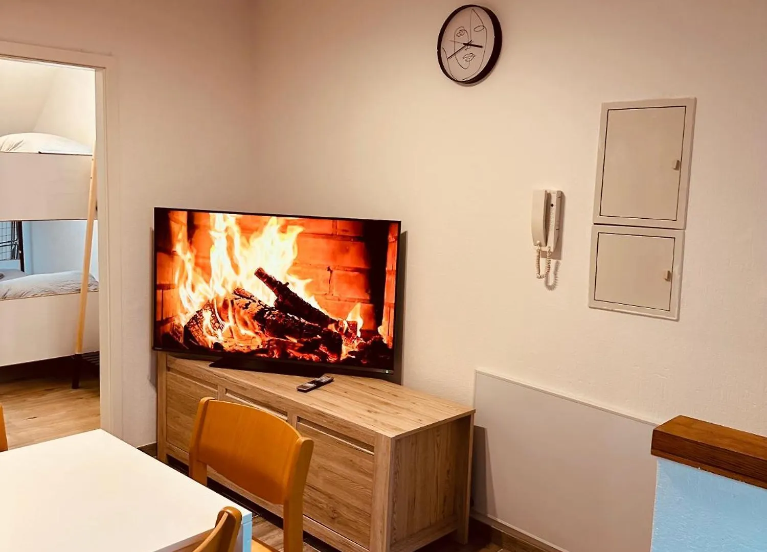 Apartment Felix Living 9, Modern & Cozy, 3 Zimmer Wohnung, Parkplatz Salzweg