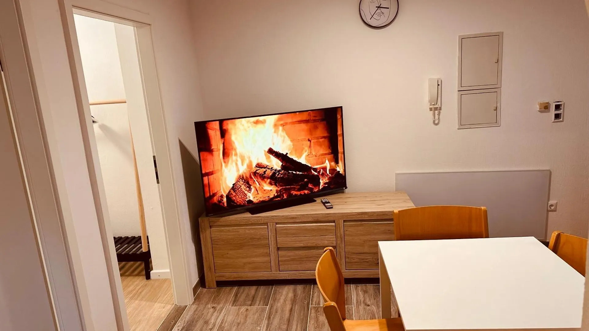 Felix Living 9, Modern & Cozy, 3 Zimmer Wohnung, Parkplatz Salzweg